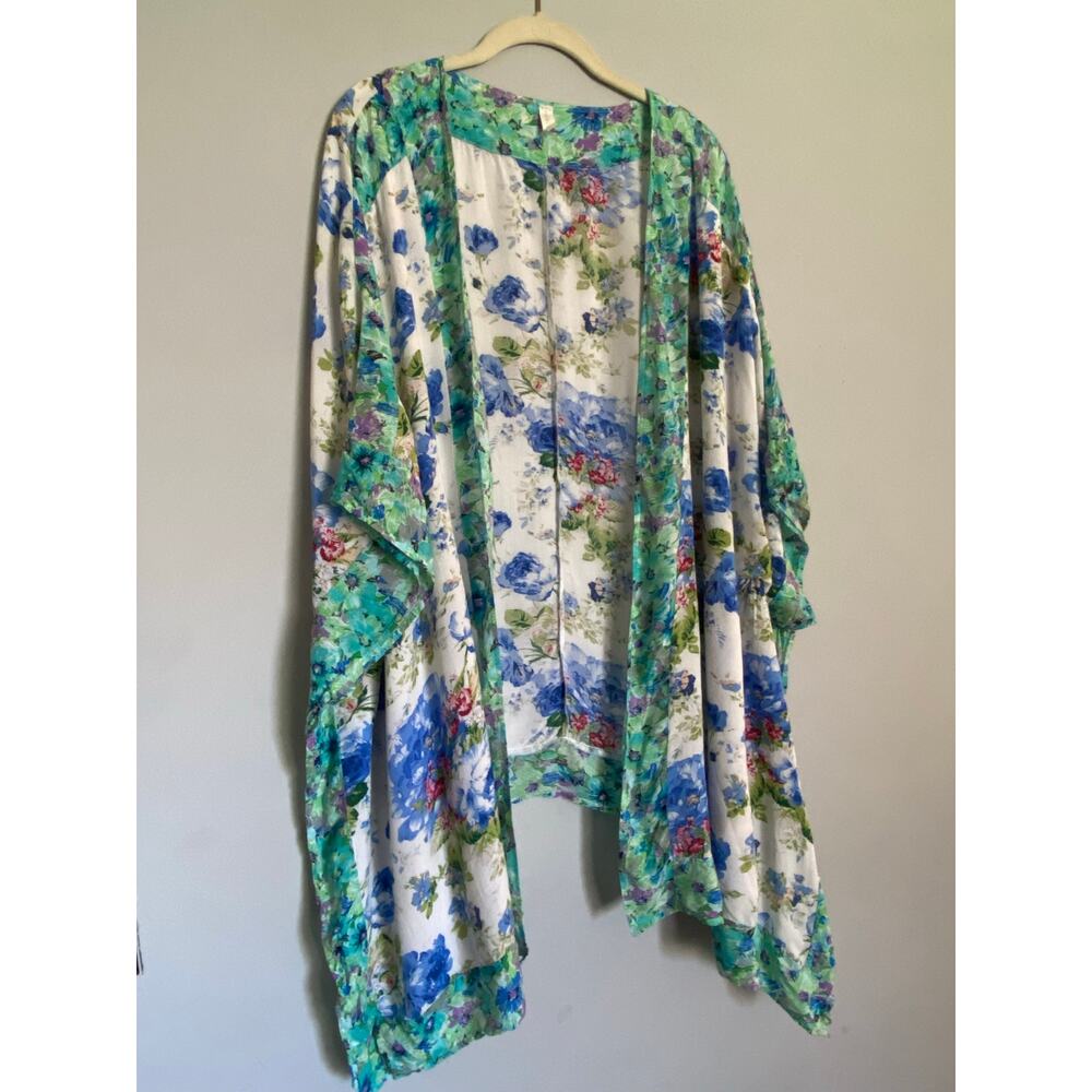 PinkBlush Floral Women Size M/L Kimono Cover-Up Open Top Boho Beach Layer Lounge